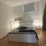 Etna House Luxury Con Giardino E Vasca Idromassaggio *