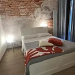 Διαμέρισμα Etna House Luxury Con Giardino E Vasca Idromassaggio