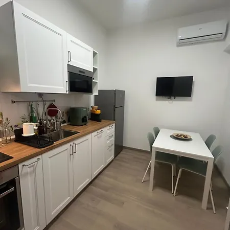 Διαμέρισμα Etna House Luxury Con Giardino E Vasca Idromassaggio Linguaglossa